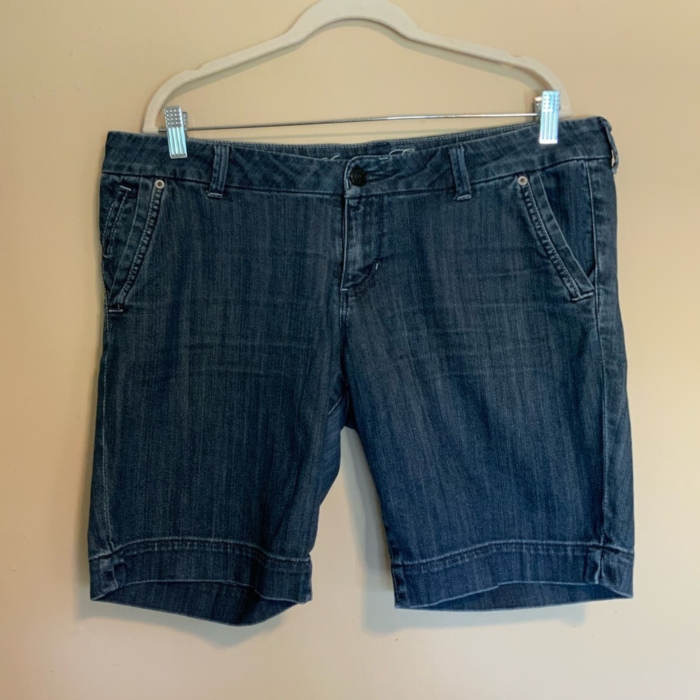 American Eagle Y2K 90’s 2000’s denim bermuda shorts